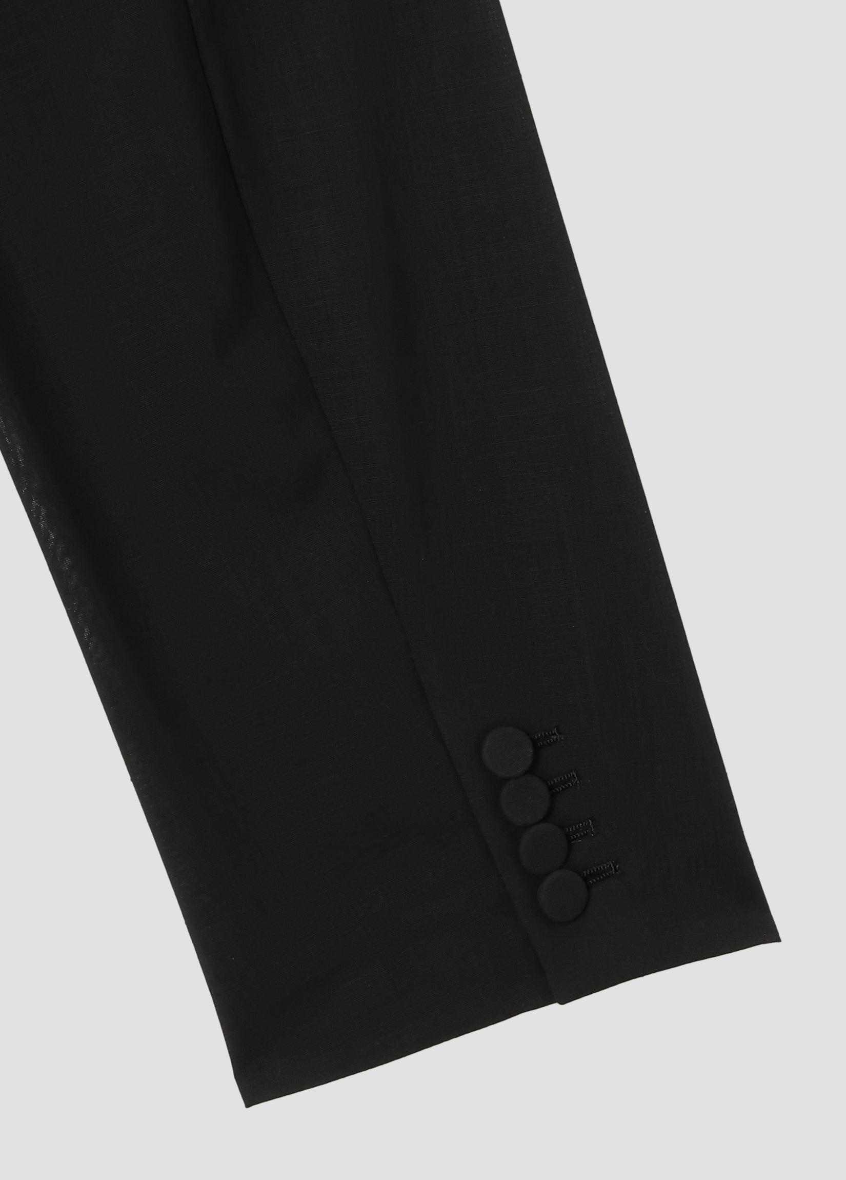 LAYERED SCARF DETAILED BLAZER