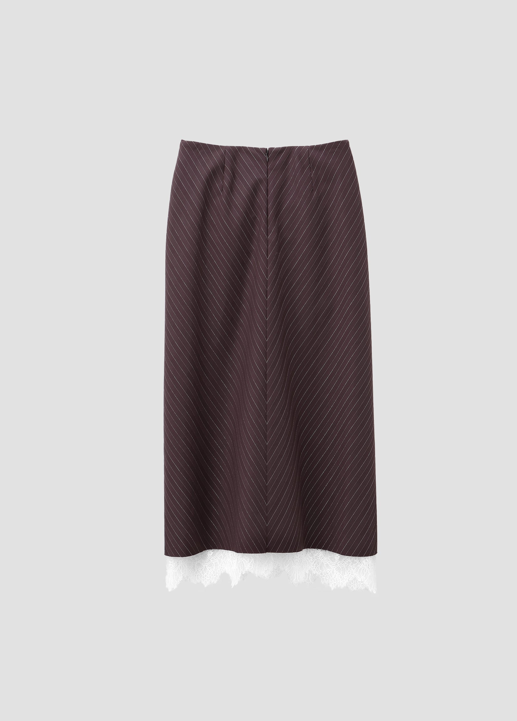 LAYERED LACE SKIRT