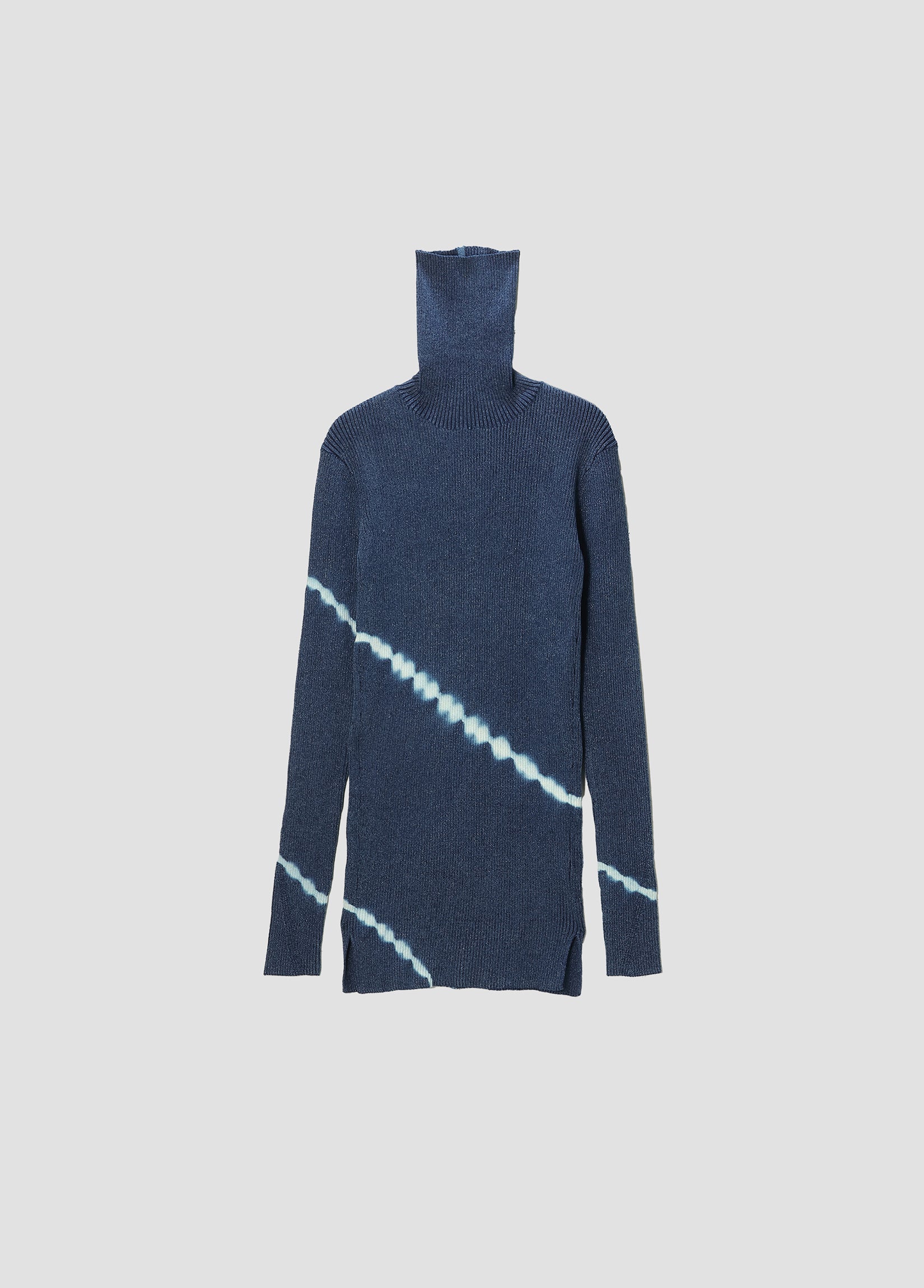 SHIBORI RIBBED KNIT TURTLENECK